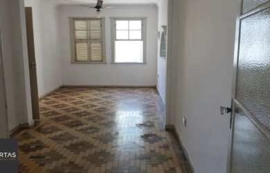 Imagem: O apartamento possui 3 Dormitórios, 3 Banheiros, 158m² de