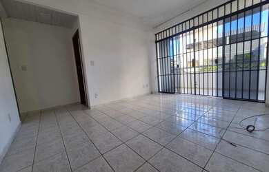 Imagem: O apartamento possui 3 Dormitórios, 2 Banheiros e está localizado