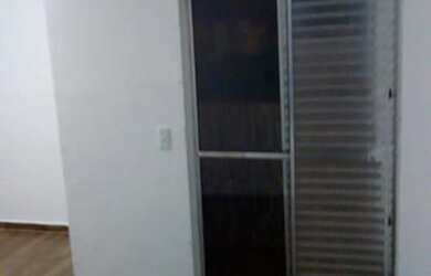 Imagem: A casa possui 2 Dormitórios e está localizado em Cj Res Humaitá