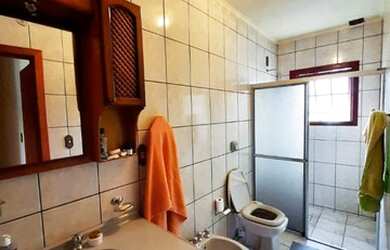 Imagem 8: CAXIAS DO SUL - Casa Padrão - INTERLAGOS