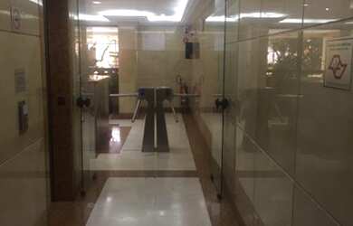 Imagem: O depósito possui 1 Vaga na garagem, 33m² de Área e está