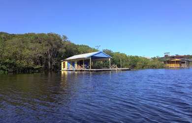 Imagem 2: Flutuante no Tarumã. 200m² de Área