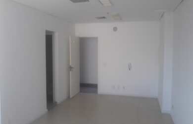 Imagem: O depósito possui 40m² de Área e está localizado em Santa