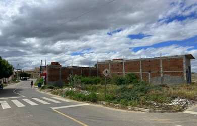 Imagem 2: VENDE-SE TERRENO. 200m² de Área