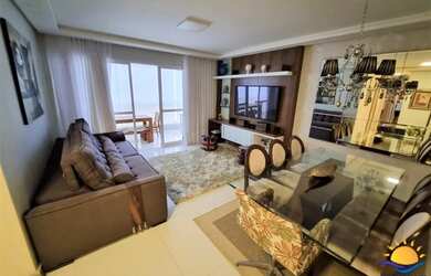 Imagem: O apartamento possui 4 Dormitórios, 1 Banheiro, 3 Vagas na