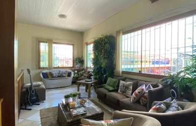 Imagem 12: Casa com mezanino. 121m² de Área, 2 Vagas na garageme2 Dormitórios