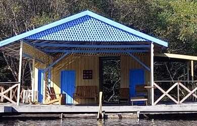 Imagem 1: Flutuante no Tarumã. 200m² de Área