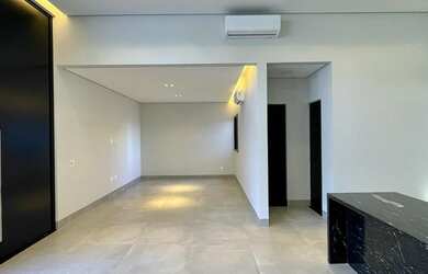 Imagem 2: Casa de Alto padrão com 3 suítes à venda, 208m² por R$ 1.840.000 -...