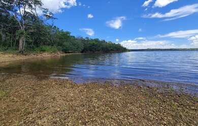 Imagem: O terreno possui 1.000m² de Área, Imóvel novo e está localizado