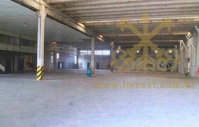 Imagem: O depósito possui 4.212m² de Área e está localizado em