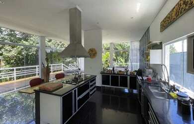 Imagem 6: Casa contemporânea em uns dos melhores condomínio da Granja Viana