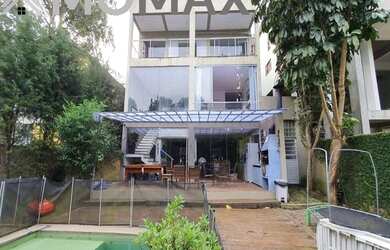 Imagem: A casa em condomínio possui 3 Dormitórios, 4 Banheiros, 4