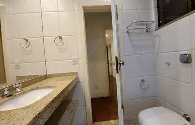 Imagem 13: Baixo Leblon, quadra da praia, reformado, 150 m , 3 quartos, 2 vagas