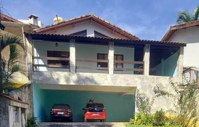 Imagem: A casa em condomínio possui 3 Dormitórios, 3 Banheiros, 4