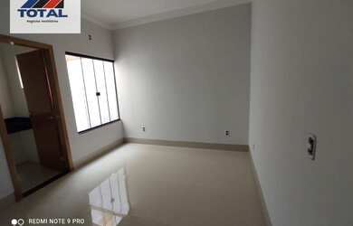 Imagem 8: Casa 3Q NO Jd Gramado. Churrasqueira, 105m² de Área, 3 Vagas na garageme3...