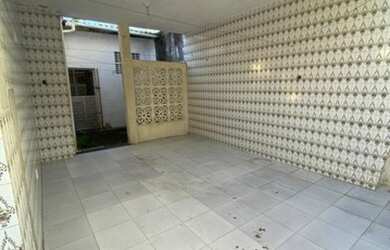 Imagem 2: Casa/terreno no Grageru. Varanda, 252m² de Área, 2 Vagas na garageme3...