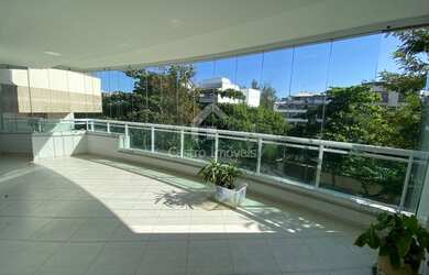 Imagem 1: Apartamento a Venda no bairro Recreio dos Bandeirantes - Rio de Janeiro,...