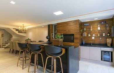 Imagem 5: Casa Em Condomínio de 4 suítes à venda no bairro Três Figueiras