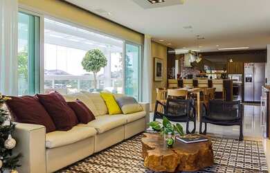 Imagem: O apartamento na cobertura possui 3 Dormitórios, 5 Banheiros