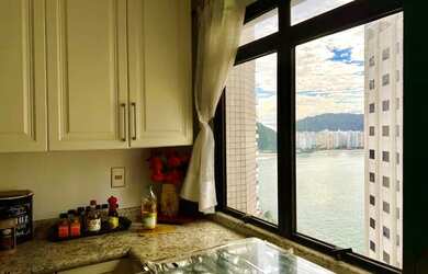 Imagem 16: Luxuoso apartamento de frente para o mar em condomínio de alto padrão...