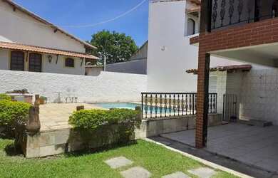 Imagem 6: CASA EM ARARUAMA. Piscina, Churrasqueira, Ar-condicionadoe283m² de Área