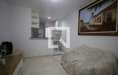 Imagem: O apartamento possui 1 Dormitório, 1 Banheiro, 45m² de Área