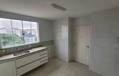 Imagem 4: LRI2109- Apartamento para venda tem 155 metros quadrados com 3 quartos...