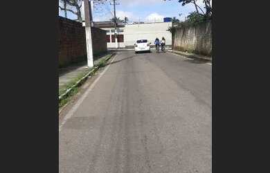 Imagem: A casa possui 2 Dormitórios, 1 Banheiro e está localizado