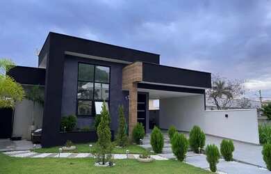 Imagem: A casa em condomínio possui 3 Dormitórios, 4 Banheiros, 2