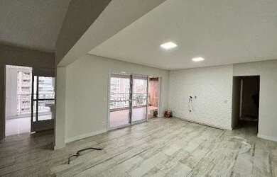 Imagem: O apartamento possui 3 Dormitórios, 4 Banheiros, 2 Vagas na