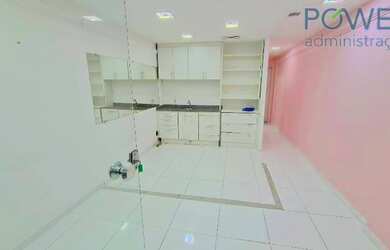 Imagem: O depósito possui 1 Vaga na garagem, 31m² de Área e está