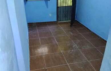 Imagem: A casa possui 2 Dormitórios, 2 Banheiros e está localizado