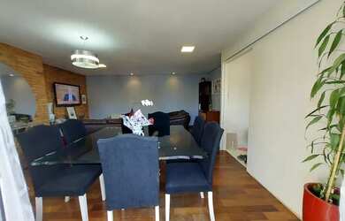 Imagem: O apartamento possui 3 Dormitórios, 2 Banheiros, 2 Vagas na