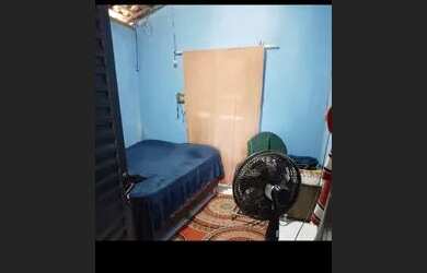 Imagem: A casa possui 2 Dormitórios, 1 Banheiro, 10m² de Área e