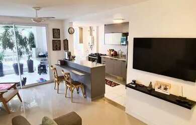 Imagem 8: Ilha Pura Viure 2Q com porteira fechada com vista parque