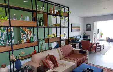 Imagem: O apartamento possui 2 Dormitórios, 2 Banheiros, 3 Vagas na