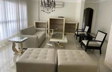 Imagem: O apartamento possui 4 Dormitórios, 5 Banheiros, 2 Vagas na