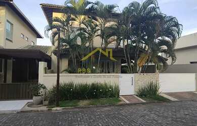 Imagem: A casa em condomínio possui 4 Dormitórios, 4 Banheiros, 2