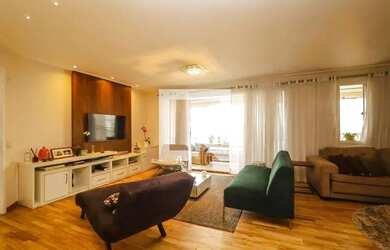 Imagem: O apartamento possui 3 Dormitórios, 5 Banheiros, 3 Vagas na