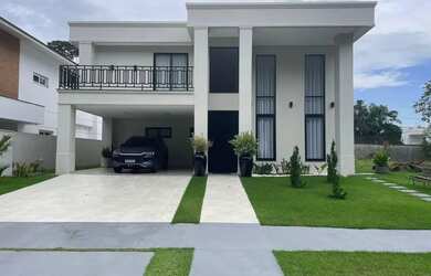 Imagem: A casa em condomínio possui 4 Dormitórios, 1 Banheiro, 4 Vagas