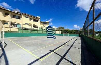 Imagem 8: Apartamento 4/4, transformado em 3/4, com sala ampliada, sendo duas suítes,...