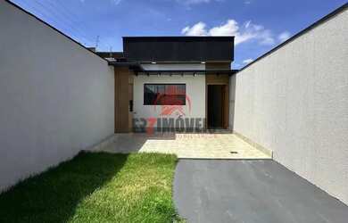 Imagem: A casa possui 2 Dormitórios, 2 Banheiros, 1 Vaga na garagem