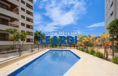 Imagem: O apartamento possui 3 Dormitórios, 3 Banheiros, 2 Vagas na