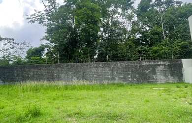 Imagem: O apartamento possui 120m² de Área, Imóvel mobiliado e está