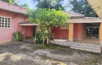 Imagem: A chácara possui 2.000m² de Área e está localizado em Vila