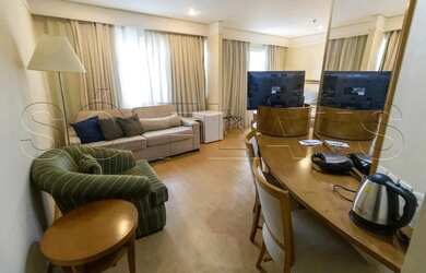 Imagem: O studio possui 1 Dormitório, 1 Banheiro, 1 Vaga na garagem