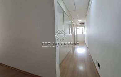 Imagem 8: Sala Comercial com 2 banheiros à Venda, 60m² por R$395.000,00