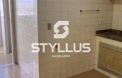 Imagem 14: Apartamento Amplo com Varanda, Vista Panorâmica e Lazer Completo no Centro...