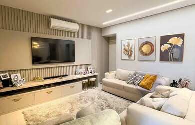 Imagem: O apartamento possui 3 Dormitórios, 5 Banheiros, 3 Vagas na