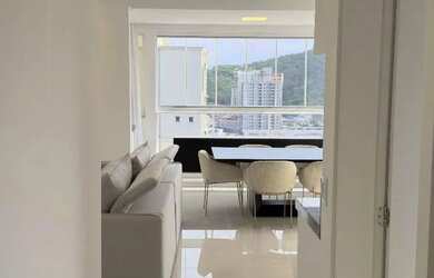 Imagem: O apartamento possui 3 Dormitórios, 3 Banheiros, 2 Vagas na